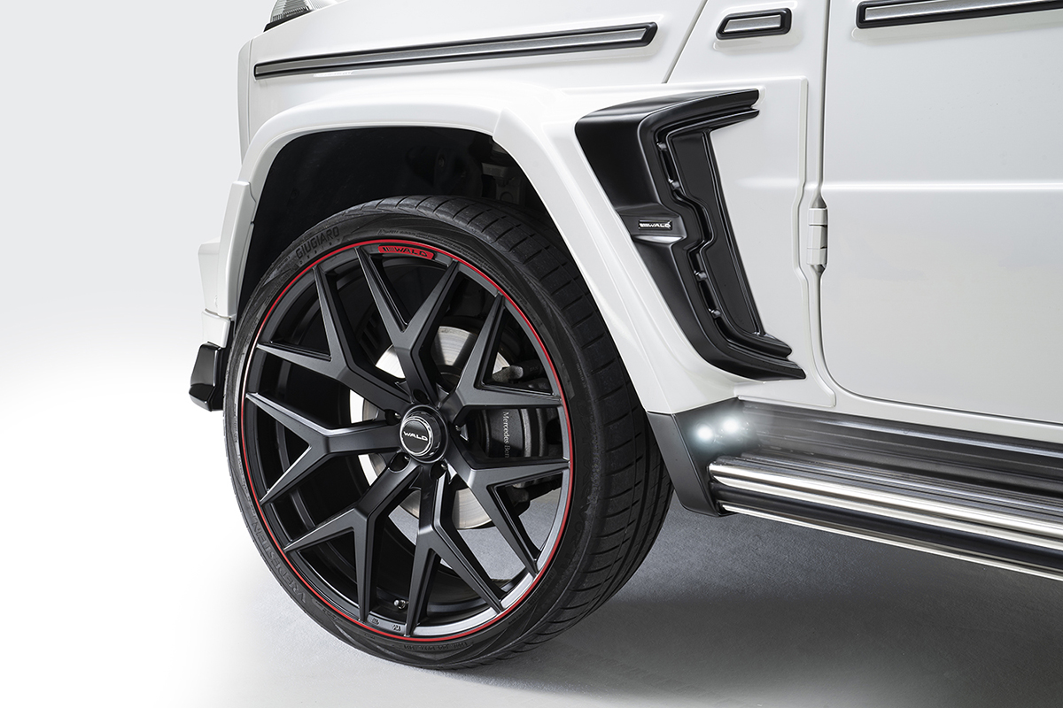FENDER DUCT PANEL 550 /400d/ 350d AMG LINE