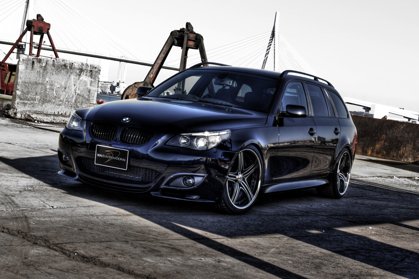 BMW 5series TOURING E61 Sports Line M5 LOOK BUMPER TYPE