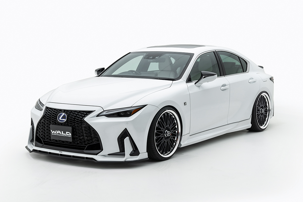 IS F SPORT WALD SPORTS LINE