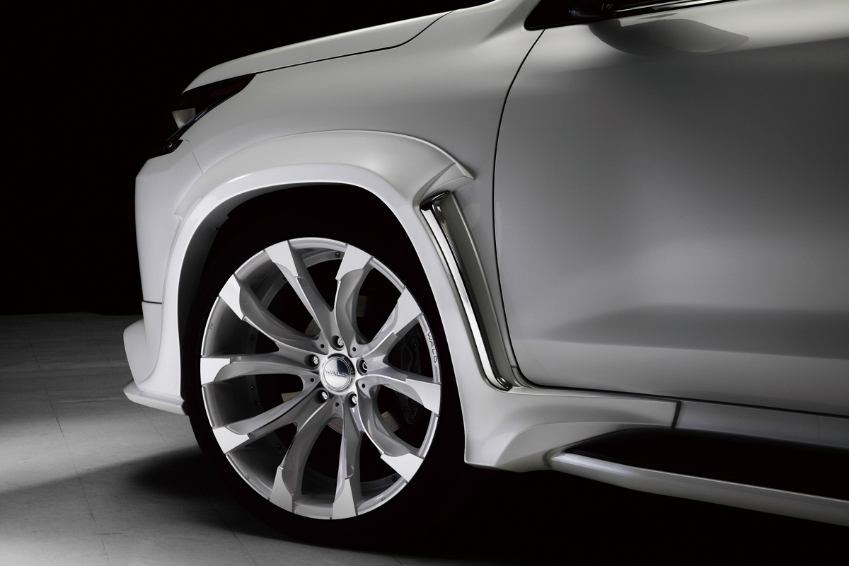 WALD LX570 SPORTS LINE