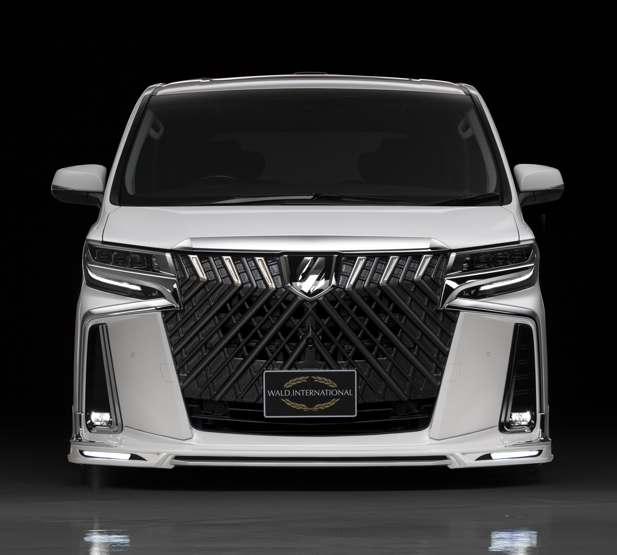 30 ALPHARD WALD EXECUTIVE LINE
