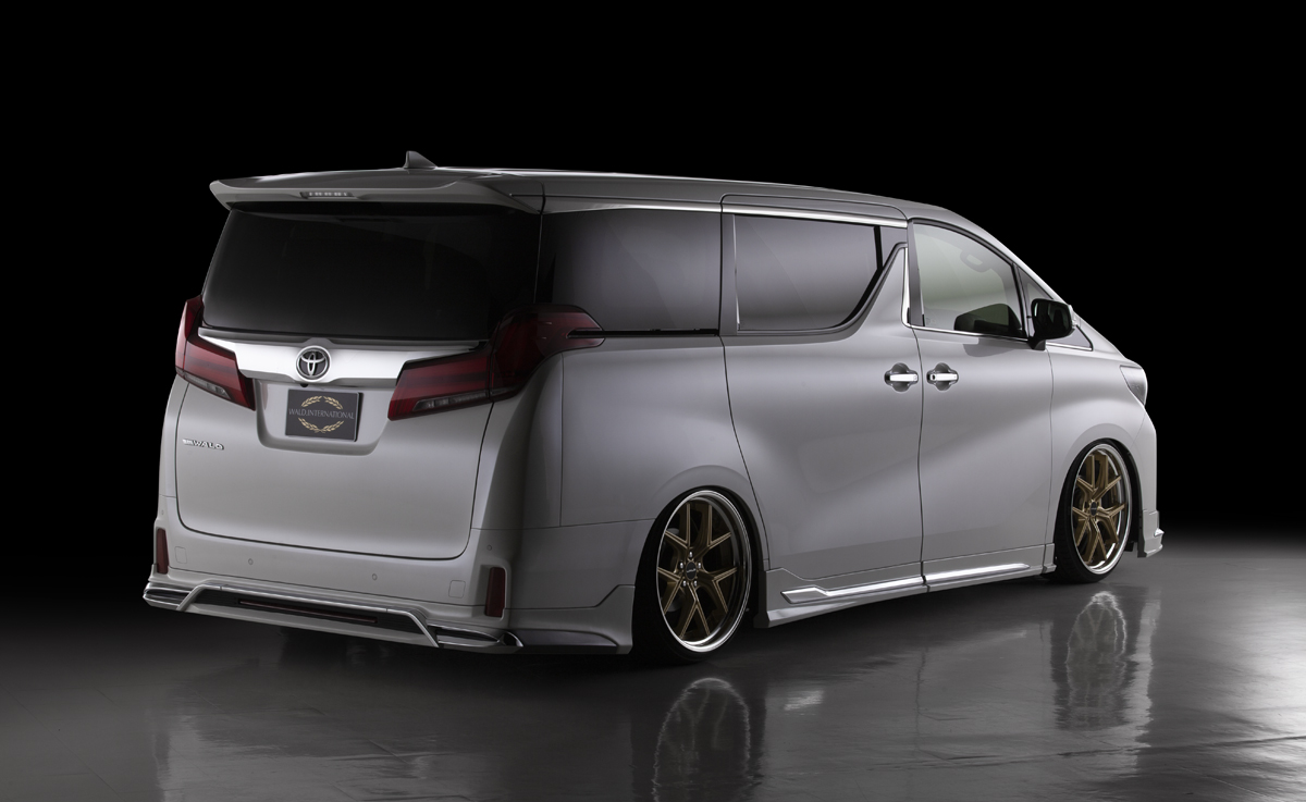 30 ALPHARD WALD EXECUTIVE LINE