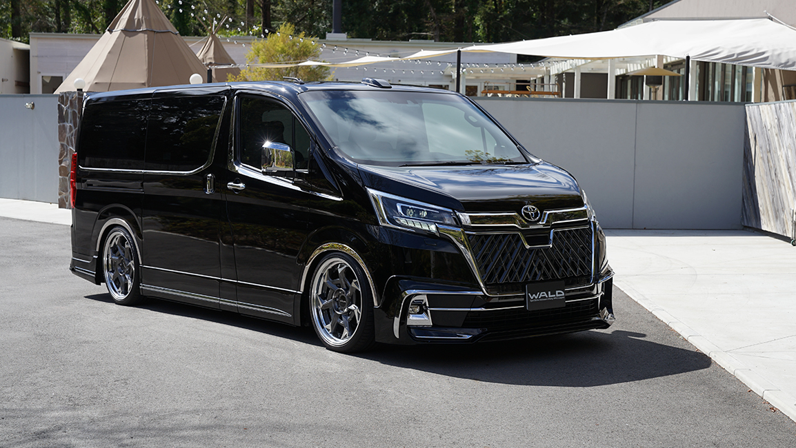 TOYOTA GRANACE WALD EXECUTIVE LINE