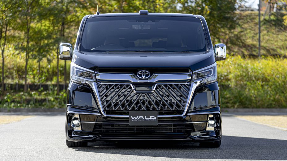 TOYOTA GRANACE WALD EXECUTIVE LINE