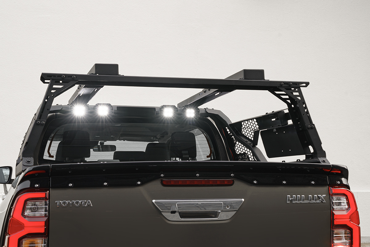 ROLL BAR & BED RACK