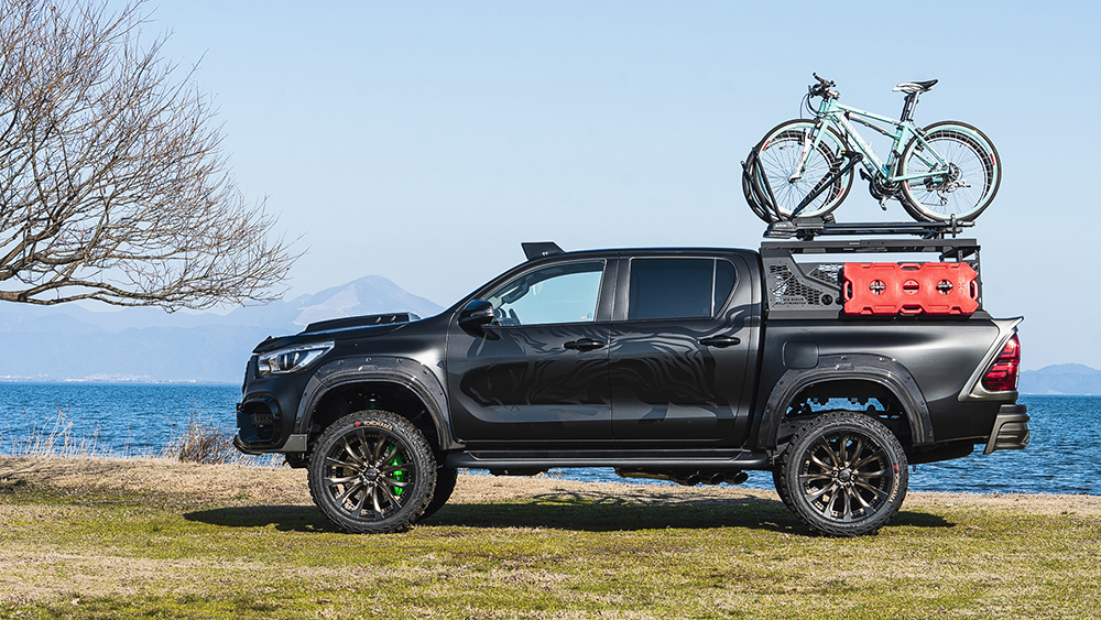 HILUX WALD SPORTS LINE BLACK LINE BLACK BISON EDITION