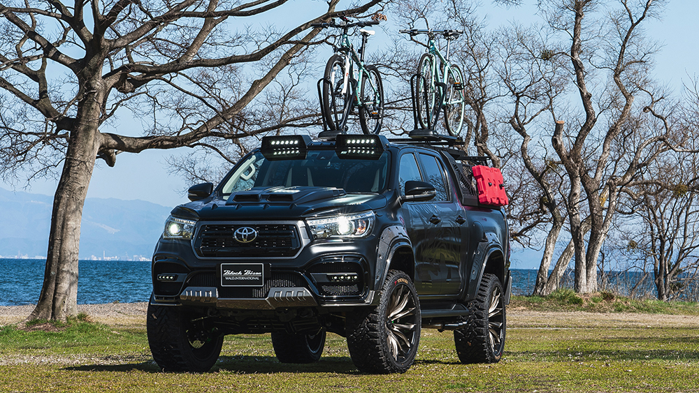 HILUX WALD SPORTS LINE BLACK LINE BLACK BISON EDITION