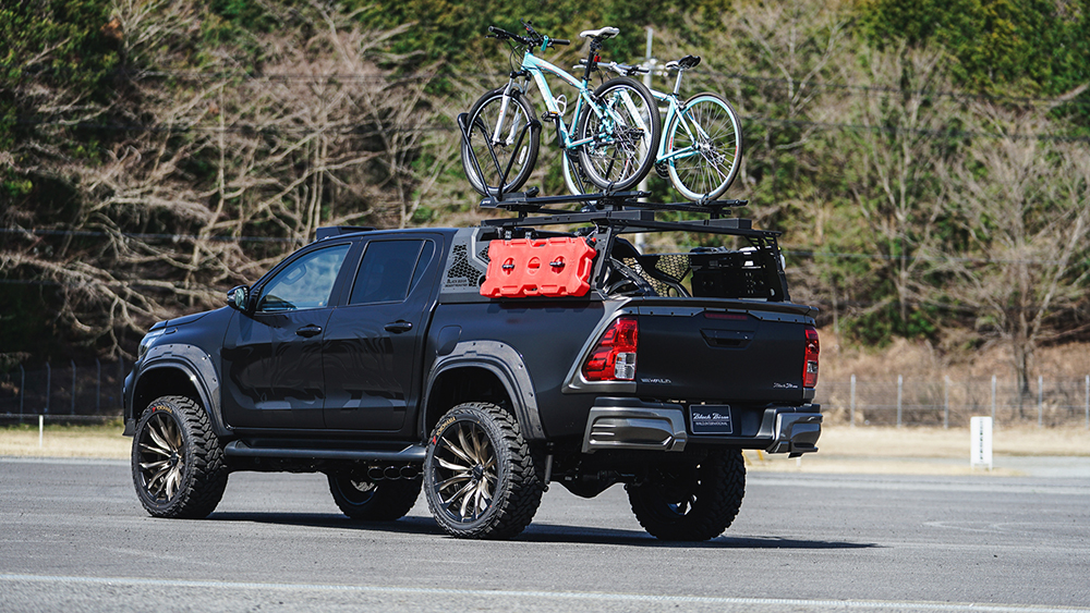 HILUX WALD SPORTS LINE BLACK LINE BLACK BISON EDITION