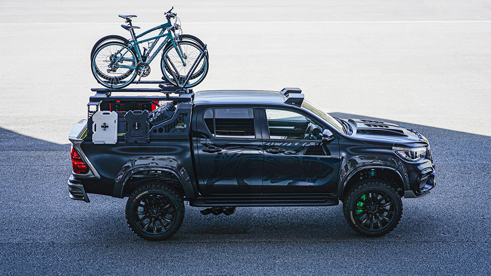 HILUX WALD SPORTS LINE BLACK LINE BLACK BISON EDITION