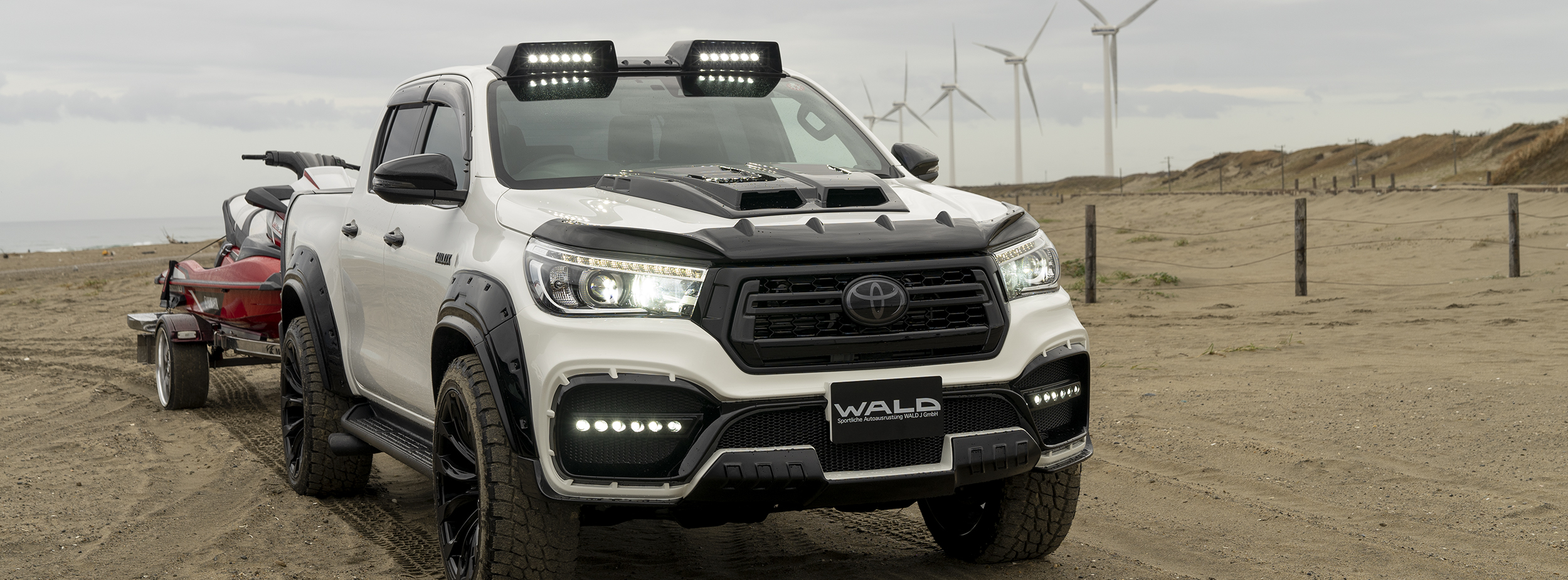 HILUX SPORTS LINE BLACK BISON EDITION